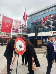 Atatürkçü düşünce derneği sultanbeyli şubesi 18 mart çanakkale anması